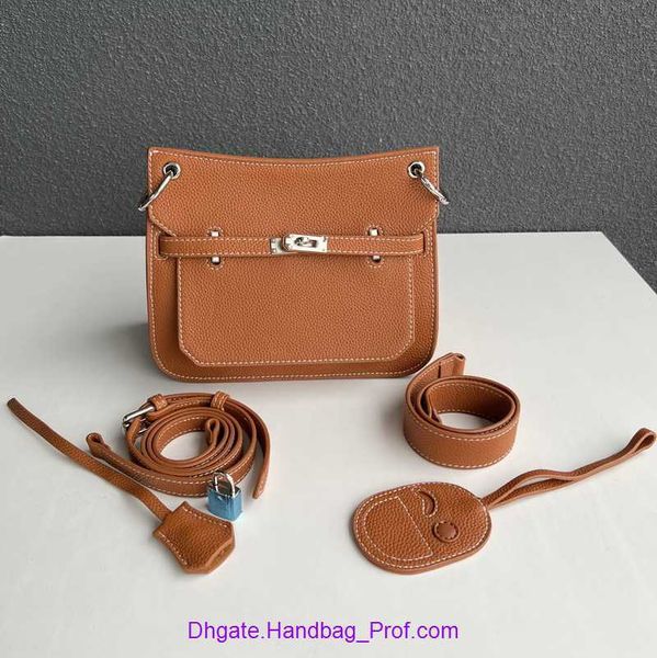 8a quality original hemrres j ypsiere tote bag for sale 2023 summer new gypsy togo layer cow leather simple single shoulder messenger small
8a quality original hemrres j ypsiere tote bag for sale 2023 summer new gypsy togo layer cow leather simple single shoulder messenger small