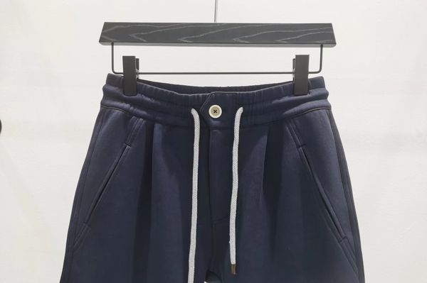mens short brunello cucinelli spring and summer casual slacks sweatpants khaki black, White;black
mens short brunello cucinelli spring and summer casual slacks sweatpants khaki black, White;black