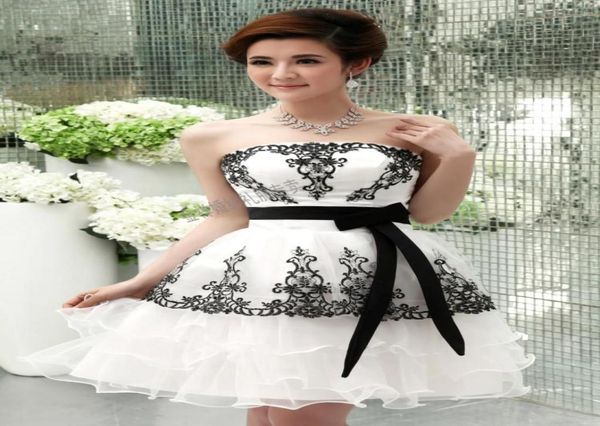 white organza with black applique and sash tulle back zipper sweetheart bridesmaid dresses ruffle short cocktail bridesmaid dresse3605284, White;pink
white organza with black applique and sash tulle back zipper sweetheart bridesmaid dresses ruffle short cocktail bridesmaid dresse3605284, White;pink
