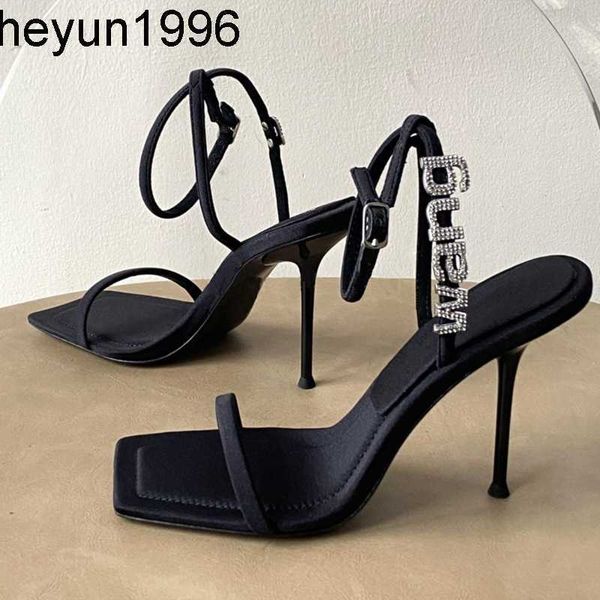 2022 summer new one line slim heel square head letter rhinestone open toe sandals aw same high heels, Black
2022 summer new one line slim heel square head letter rhinestone open toe sandals aw same high heels, Black