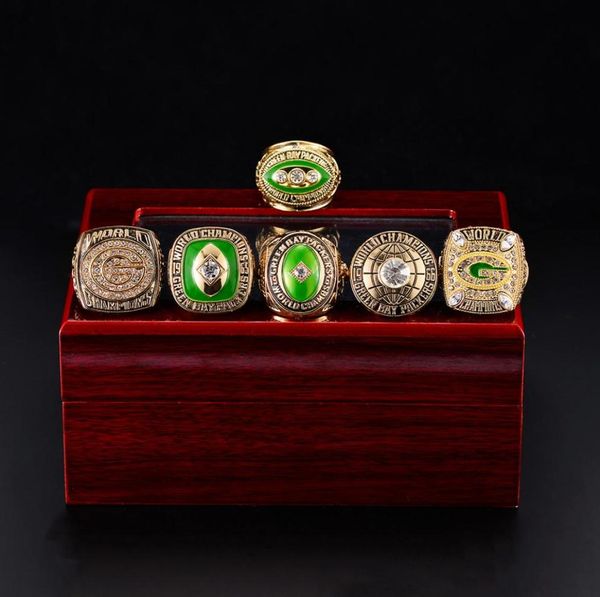 6pcsset whole rugby championship ring 2019 wisconsin football ring rugby rings souvenir jewelry fan gift us size3657104, Golden;silver
6pcsset whole rugby championship ring 2019 wisconsin football ring rugby rings souvenir jewelry fan gift us size3657104, Golden;silver