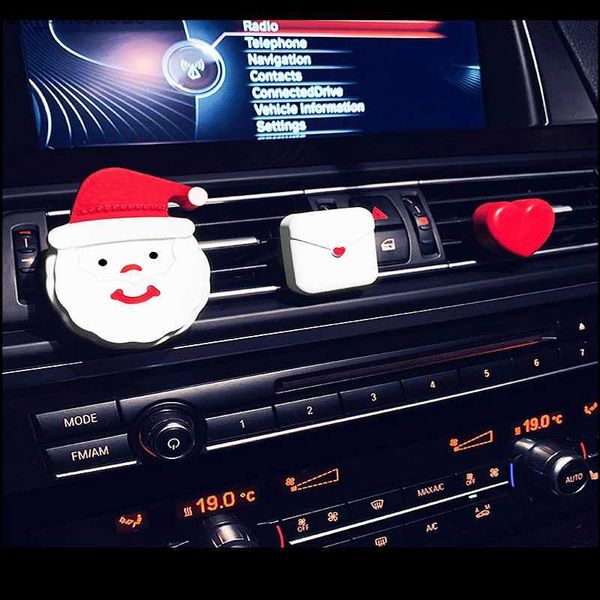 new car air freshener santa claus plaster perfume auto air conditioner outlet fragrance clip creative christmas gift ornaments l230523
new car air freshener santa claus plaster perfume auto air conditioner outlet fragrance clip creative christmas gift ornaments l230523