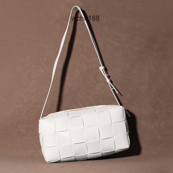 brick shoulder bottegas evening bags girl autumn 2023 cassette woven pillow two layer cowhide one designer underarm bag women's handbag
brick shoulder bottegas evening bags girl autumn 2023 cassette woven pillow two layer cowhide one designer underarm bag women's handbag