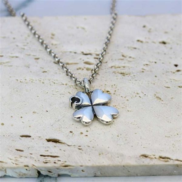 designer jewelry bracelet necklace ring valley pendant for men women with high quality, Silver
designer jewelry bracelet necklace ring valley pendant for men women with high quality, Silver