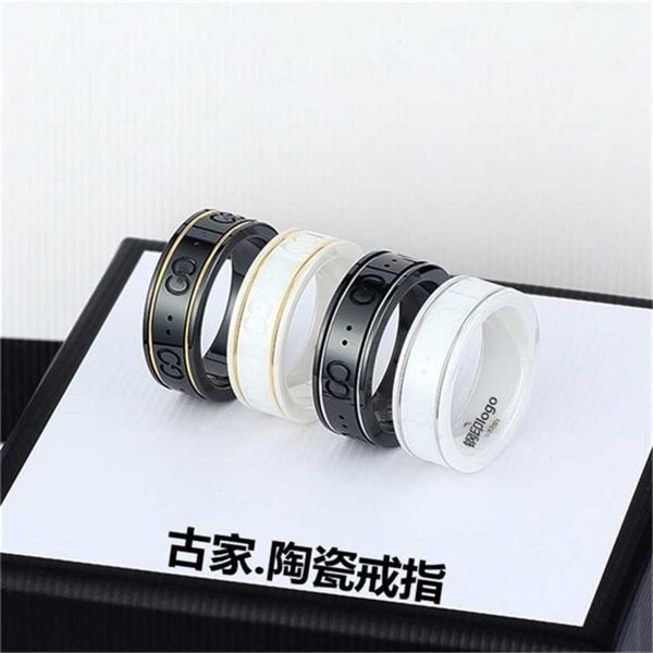 2023 new designer jewelry bracelet necklace ring ceramic black white gold bilateral hollow net red couple, Silver
2023 new designer jewelry bracelet necklace ring ceramic black white gold bilateral hollow net red couple, Silver
