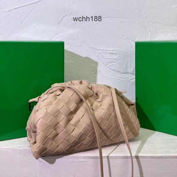 shoulder evening bags 2023 designer girl woven cassette pouch basket cloud one bag crossbody leather versatile green bottegas qy01
shoulder evening bags 2023 designer girl woven cassette pouch basket cloud one bag crossbody leather versatile green bottegas qy01
