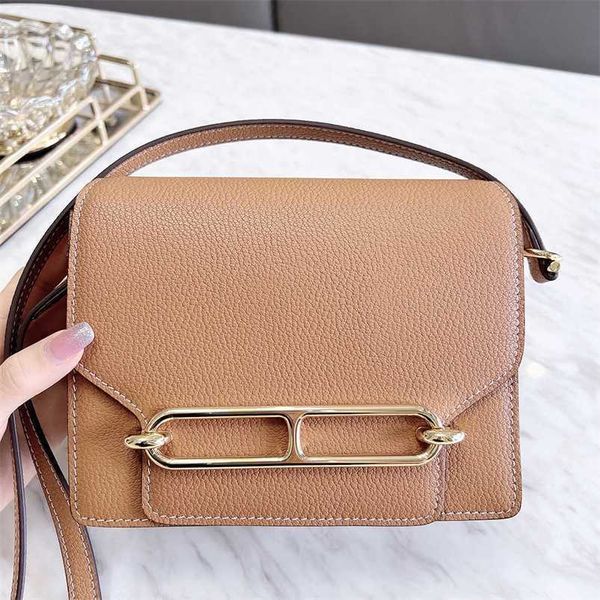 roulis messnger bag h erms designer handbag designer designer small square shoulder messengerqq
roulis messnger bag h erms designer handbag designer designer small square shoulder messengerqq