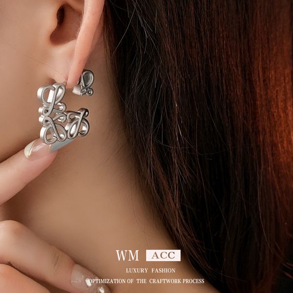 designer fashion womens earrings and lady solid color stud gift for girlfriend and wife wedding party loewe earrings erring stud jewelry, Golden;silver
designer fashion womens earrings and lady solid color stud gift for girlfriend and wife wedding party loewe earrings erring stud jewelry, Golden;silver