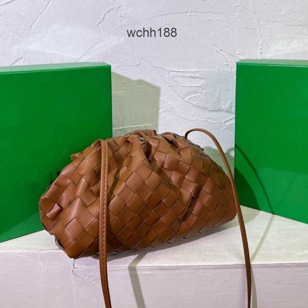 green bag bottegas evening bags 2023 designer girl woven cassette pouch basket cloud one shoulder crossbody leather versatile 1g21
green bag bottegas evening bags 2023 designer girl woven cassette pouch basket cloud one shoulder crossbody leather versatile 1g21