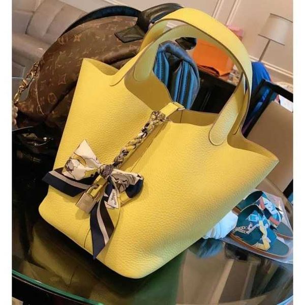original edition 7a h home designer picotin lock bags red valley beauty family vegetable basket womens bag 2023 new fashion summer leather l
original edition 7a h home designer picotin lock bags red valley beauty family vegetable basket womens bag 2023 new fashion summer leather l