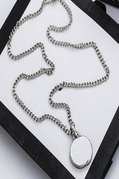 2022 luxury letter silver chain necklace retro couple necklaces men and women pendant designer jewelry gift3315358
2022 luxury letter silver chain necklace retro couple necklaces men and women pendant designer jewelry gift3315358