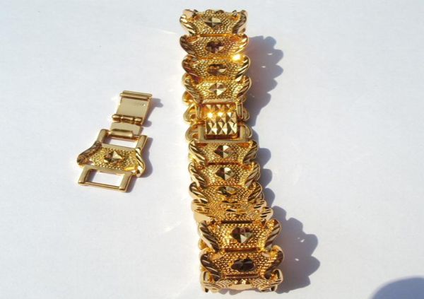 18 k yellow gold filled nugget bracelet 15 mm wide 200 mm 20mm lengthen made in cn lifetime warranty6372046, Golden;silver
18 k yellow gold filled nugget bracelet 15 mm wide 200 mm 20mm lengthen made in cn lifetime warranty6372046, Golden;silver