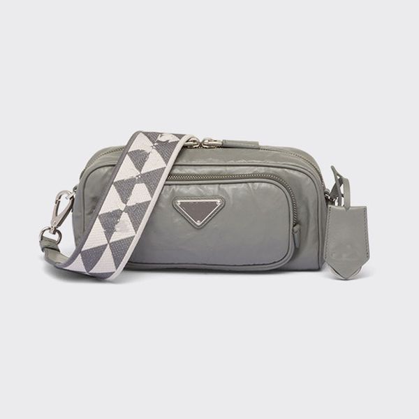 shoulder bag multi pockets enameled metal triangle handbag wrinkled leather crossbody bags detachable adjustable embroidered strap zipper cl
shoulder bag multi pockets enameled metal triangle handbag wrinkled leather crossbody bags detachable adjustable embroidered strap zipper cl