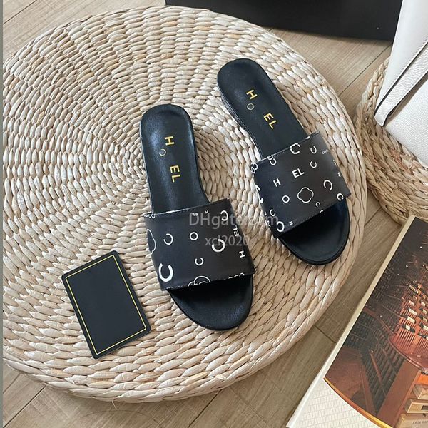 designer mens womens slippers slide summer fashion wide flat slippery sandals slipper flip flop beach classic heel l bath ladies sandals lar, Black
designer mens womens slippers slide summer fashion wide flat slippery sandals slipper flip flop beach classic heel l bath ladies sandals lar, Black