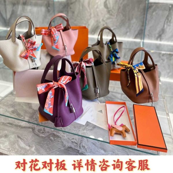 original edition 7a h home designer picotin lock bags layer tc cowhide handmade wax thread sewn large capacity vegetable basket bucket women
original edition 7a h home designer picotin lock bags layer tc cowhide handmade wax thread sewn large capacity vegetable basket bucket women
