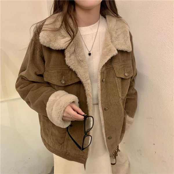 leather 2022 autumn and winter new retro corduroy women's jacket longsleeved loose tooling wind lapel thick warm cotton jacket women, Black
leather 2022 autumn and winter new retro corduroy women's jacket longsleeved loose tooling wind lapel thick warm cotton jacket women, Black