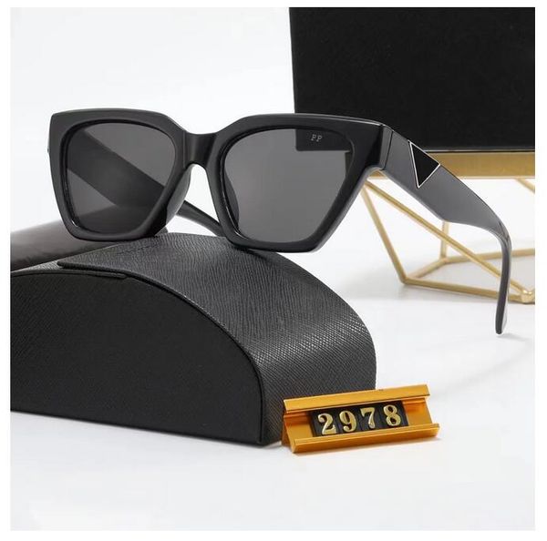 men women designer sunglasses fashion classic eyeglasses goggle outdoor beach sun glasses for man woman 4 color optional triangular signatur, White;black
men women designer sunglasses fashion classic eyeglasses goggle outdoor beach sun glasses for man woman 4 color optional triangular signatur, White;black