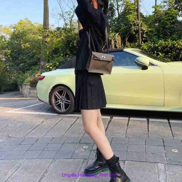 designer h home kelys tote bag online shop yi jin yuan dance bag womens swift leather small square 2023 new fashion versatile double shoulde
designer h home kelys tote bag online shop yi jin yuan dance bag womens swift leather small square 2023 new fashion versatile double shoulde