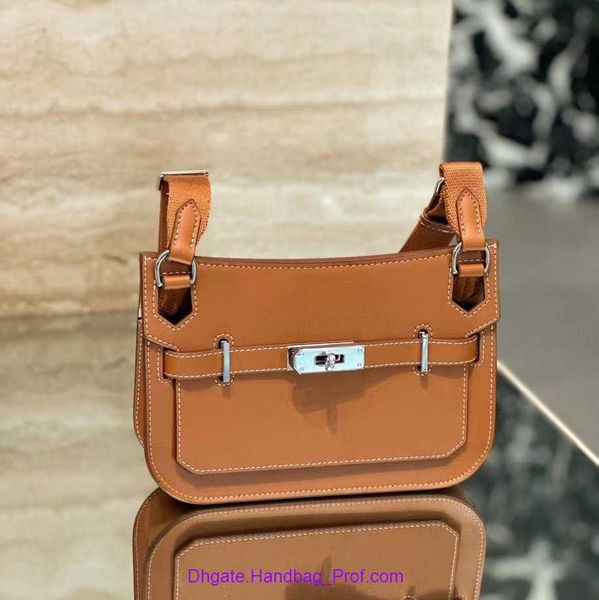8a quality original hemrres j ypsiere tote bag for sale womens bag 2023 new mini gypsy head layer swift calfskin fashion light luxury one sh
8a quality original hemrres j ypsiere tote bag for sale womens bag 2023 new mini gypsy head layer swift calfskin fashion light luxury one sh