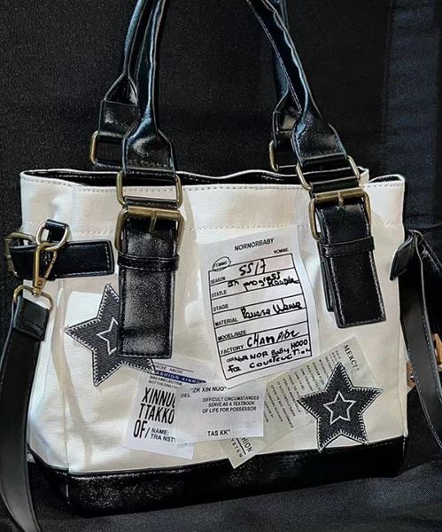 new vintage large-capacity star canvas bag luxury design y2k aesthetic tote bags grunge crossbody handbags women
new vintage large-capacity star canvas bag luxury design y2k aesthetic tote bags grunge crossbody handbags women