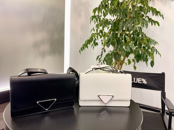 high-quality genuine leather luxury purse mini purse crossbody bag women's handbag shoulder bag designer women's bag luxury handba 
high-quality genuine leather luxury purse mini purse crossbody bag women's handbag shoulder bag designer women's bag luxury handba