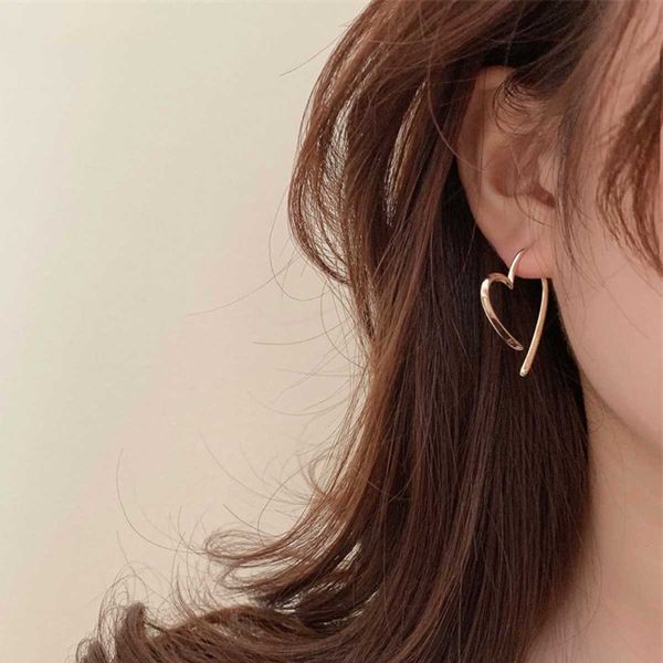 jewelry 925 silver needle versatile love earrings and ins cool wind earstuds show face small smooth jewelry for women, Golden
jewelry 925 silver needle versatile love earrings and ins cool wind earstuds show face small smooth jewelry for women, Golden