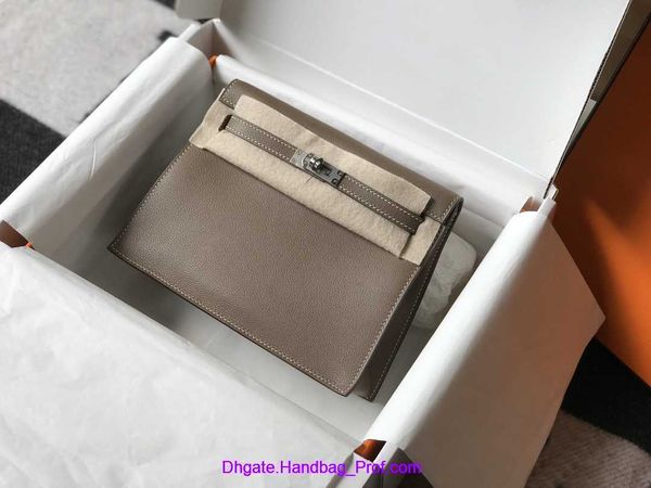 7a totes berkin bag quality handmade fashion woman purse cowhide leather clutch designer togo luxury designer handbags classic 2023 new cowh
7a totes berkin bag quality handmade fashion woman purse cowhide leather clutch designer togo luxury designer handbags classic 2023 new cowh