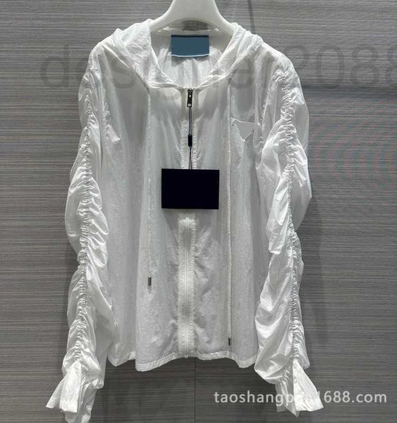 women's jackets designer sunscreen jacket, niche design, pleated lace sleeves, hooded trench coat, lightweight summer luxury women', Black;brown
women's jackets designer sunscreen jacket, niche design, pleated lace sleeves, hooded trench coat, lightweight summer luxury women', Black;brown