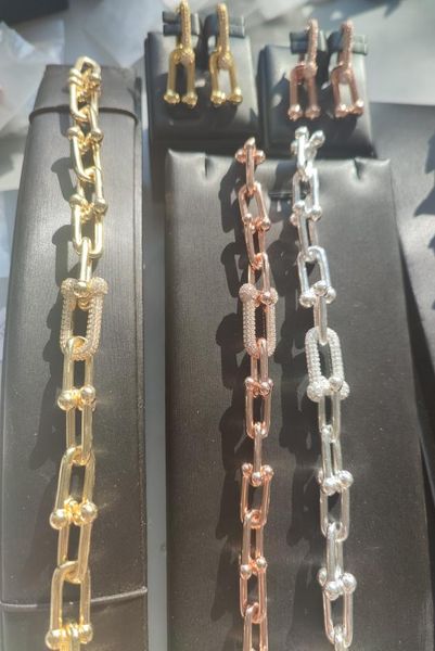 bangle bracelet link chain thin thick ushaped love designer watches women men couple fashion designer watche wedding party thanks3843765, Black
bangle bracelet link chain thin thick ushaped love designer watches women men couple fashion designer watche wedding party thanks3843765, Black