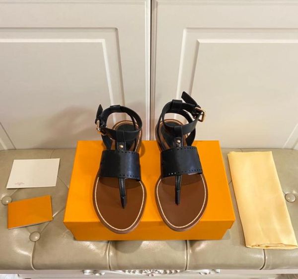 women039s horizon flat sandal 1a9rjk slippers slides white black brownperforated calf leather wide front strap engraved buckle 1558481
women039s horizon flat sandal 1a9rjk slippers slides white black brownperforated calf leather wide front strap engraved buckle 1558481