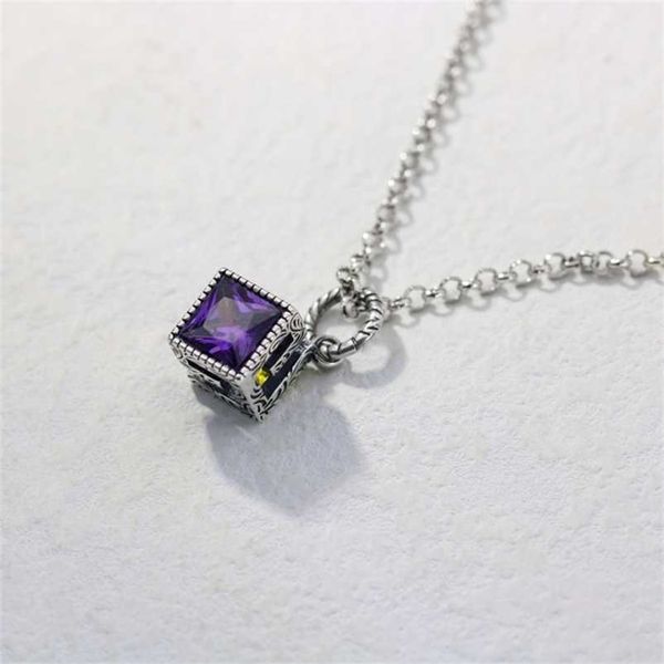 designer jewelry bracelet necklace ring antique carved hollow square pendant with double-sided inlaid zircon high quality, Silver
designer jewelry bracelet necklace ring antique carved hollow square pendant with double-sided inlaid zircon high quality, Silver
