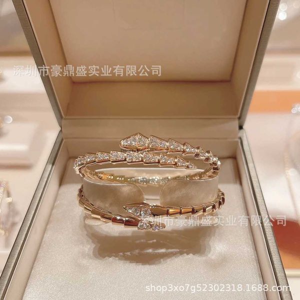 designer belgary brand edition snake bracelet new full light luxury 18k gold plating versatile head and tail diamond high elasticity, Black
designer belgary brand edition snake bracelet new full light luxury 18k gold plating versatile head and tail diamond high elasticity, Black
