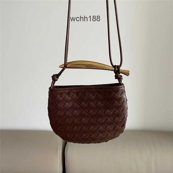 woven bags leather designer half evening bag cow 2023 purse bottegas women's girl sardine casual 20cm moon small mini one shoulder mess
woven bags leather designer half evening bag cow 2023 purse bottegas women's girl sardine casual 20cm moon small mini one shoulder mess