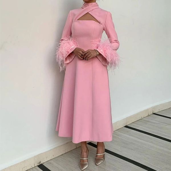 vintage ankle length pink crepe evening dresses with feathers long sleeve halter arabic prom dresses, Black
vintage ankle length pink crepe evening dresses with feathers long sleeve halter arabic prom dresses, Black