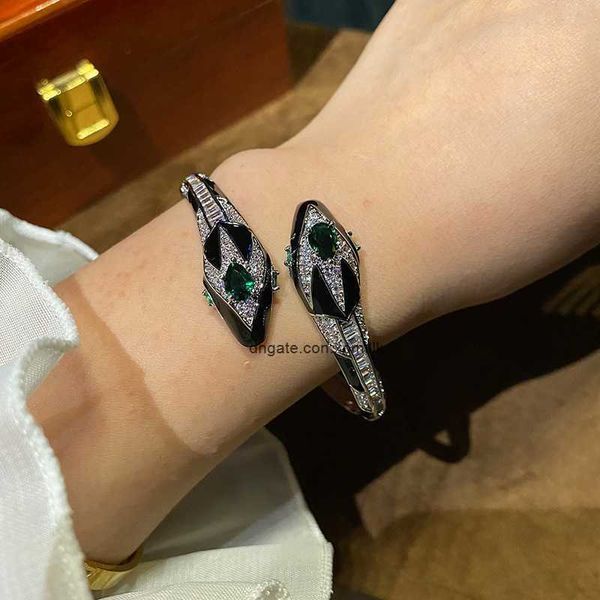 designer luxury belgary brand bracelet black spotted snake open bracelet light luxury high grade snake shaped personalized handpiece green e
designer luxury belgary brand bracelet black spotted snake open bracelet light luxury high grade snake shaped personalized handpiece green e