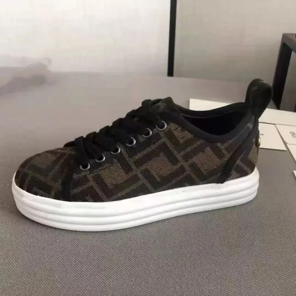 2023 newst quality designer double lace-up casual shoes for men and women shoes comfortable beautiful. classic timeless luxury women casual, Black
2023 newst quality designer double lace-up casual shoes for men and women shoes comfortable beautiful. classic timeless luxury women casual, Black