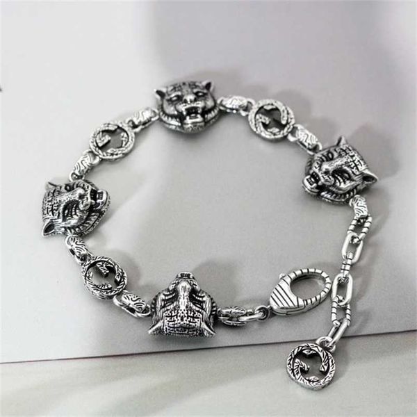 2023 new designer jewelry bracelet necklace ring relief three-dimensional adjustable head bracelet personalized men's women's chri, Black
2023 new designer jewelry bracelet necklace ring relief three-dimensional adjustable head bracelet personalized men's women's chri, Black