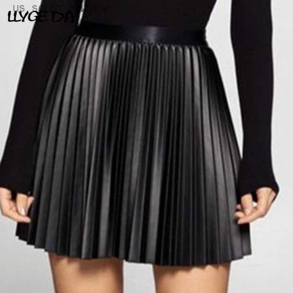 black pleated mini skirt women a-line high-waisted street skirts womens 2021 spring summer fashion leather cloths khaki l230522
black pleated mini skirt women a-line high-waisted street skirts womens 2021 spring summer fashion leather cloths khaki l230522