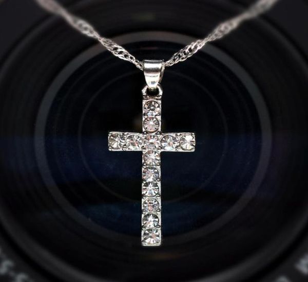 lucky female cross crystal pendants silver chain necklaces shiny zirconia choker necklaces fashion jewelry gifts for women2947975
lucky female cross crystal pendants silver chain necklaces shiny zirconia choker necklaces fashion jewelry gifts for women2947975