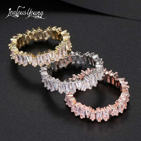band rings luxury female white crystal stone ring irregular zirconia wedding rings for women trendy geometric zircon engagement ring j230531, Silver
band rings luxury female white crystal stone ring irregular zirconia wedding rings for women trendy geometric zircon engagement ring j230531, Silver