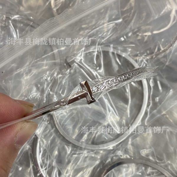eller tiffay narrow version half drill t1 bracelet high thickened electroplatiffayng inlay yiyang qianxi same jewelry, Black
eller tiffay narrow version half drill t1 bracelet high thickened electroplatiffayng inlay yiyang qianxi same jewelry, Black
