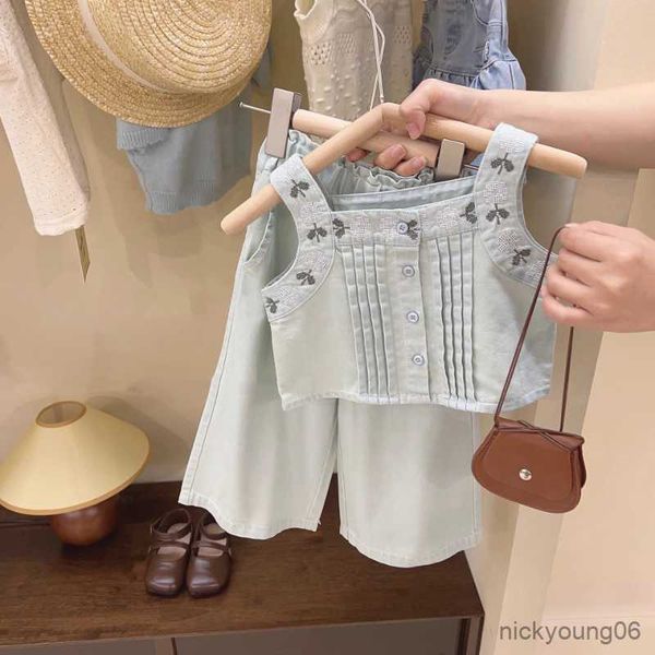 clothing sets girls clothes summer denim vestandjeans baby embroidery flower children suits set 2-7y, White
clothing sets girls clothes summer denim vestandjeans baby embroidery flower children suits set 2-7y, White