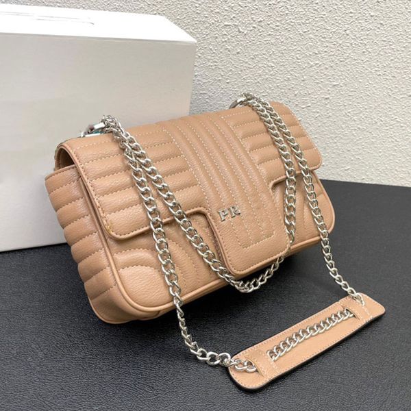 designer chain shoulder bag genuine leather embroidered straddle bag pradss classic flip letter decorative underarm bag cleo hobo tramp hand
designer chain shoulder bag genuine leather embroidered straddle bag pradss classic flip letter decorative underarm bag cleo hobo tramp hand