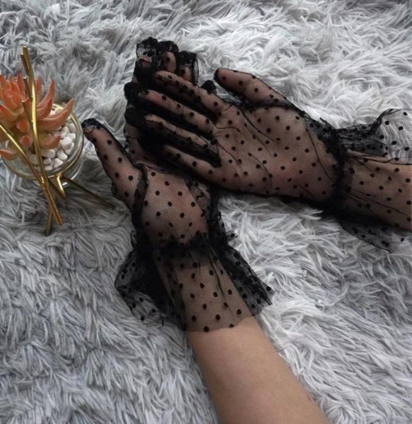 five fingers gloves 1 pair women transparentes short dot print black white mesh tulle female club prom party dancing dress gl5092532, Blue;gray
five fingers gloves 1 pair women transparentes short dot print black white mesh tulle female club prom party dancing dress gl5092532, Blue;gray