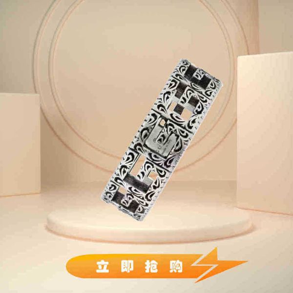 2023 new designer jewelry bracelet necklace ring ring pure hollow out male female couple valentine's day giftnew jewellery, Silver
2023 new designer jewelry bracelet necklace ring ring pure hollow out male female couple valentine's day giftnew jewellery, Silver