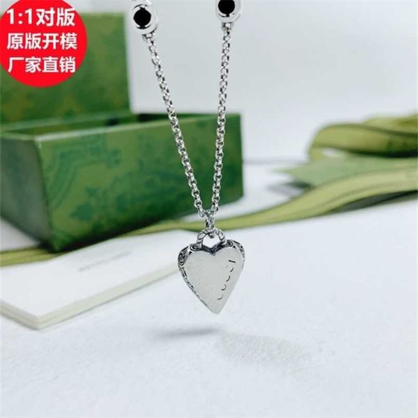 20% off 2023 new designer jewelry bracelet necklace ring 925 vine carving pattern used love pendant women's bright face heart-shaped cl, Silver
20% off 2023 new designer jewelry bracelet necklace ring 925 vine carving pattern used love pendant women's bright face heart-shaped cl, Silver