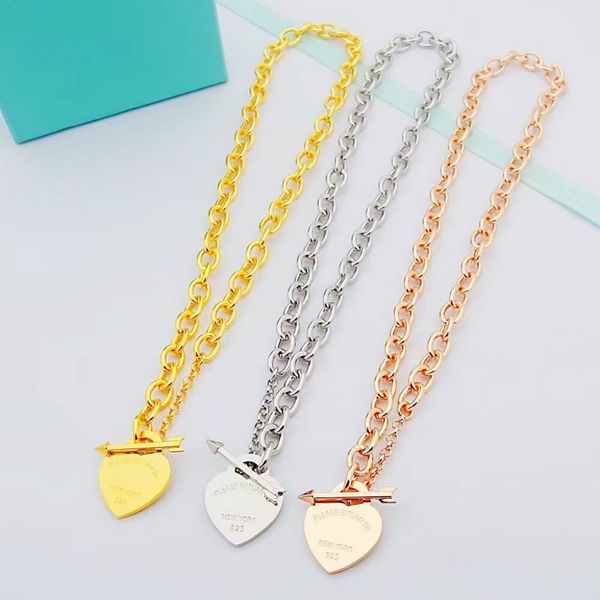 316l stainless steel bracelet necklace set fashion designer women's pendant holiday gift classic jewelry with box, Silver
316l stainless steel bracelet necklace set fashion designer women's pendant holiday gift classic jewelry with box, Silver