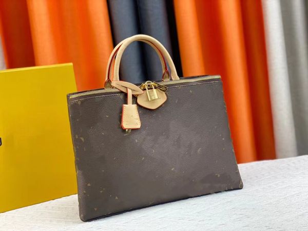 luxury designers bag handbag purses lady cross body bag shoulder bag wallet tote bag the iconic detachable shoulder strap style is extremely
luxury designers bag handbag purses lady cross body bag shoulder bag wallet tote bag the iconic detachable shoulder strap style is extremely