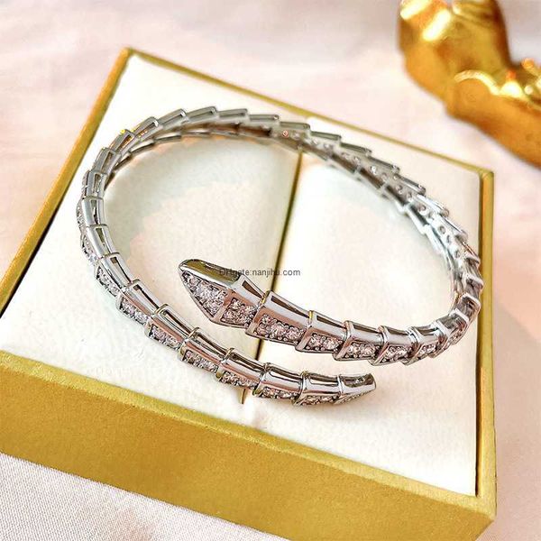 designer luxury belgary brand personalized metal zircon creative snake shaped open bracelet with cool and fashionable style junior high grad, Black
designer luxury belgary brand personalized metal zircon creative snake shaped open bracelet with cool and fashionable style junior high grad, Black