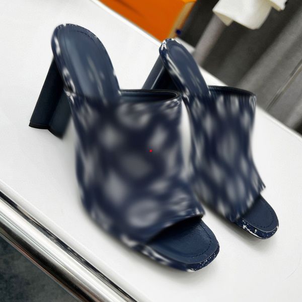 2023 fashion slippers foam runners designer slide for women shoes flip flops orange desert bone brown luxury sandals blue onyx glow green wo, Black
2023 fashion slippers foam runners designer slide for women shoes flip flops orange desert bone brown luxury sandals blue onyx glow green wo, Black